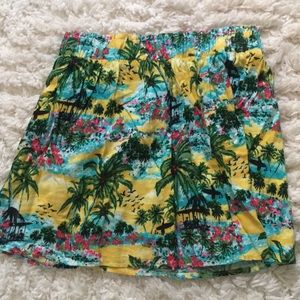 Fun Hawaiian pattern skirt